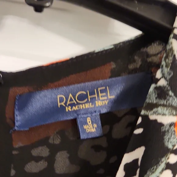 Dress - Picture 4 of 4